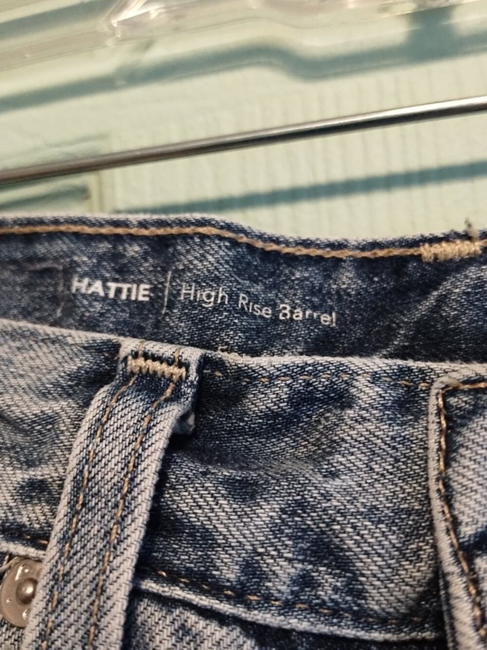 AG Hattie High-Rise Barrel Jeans 27 4 - Picture 6 of 11